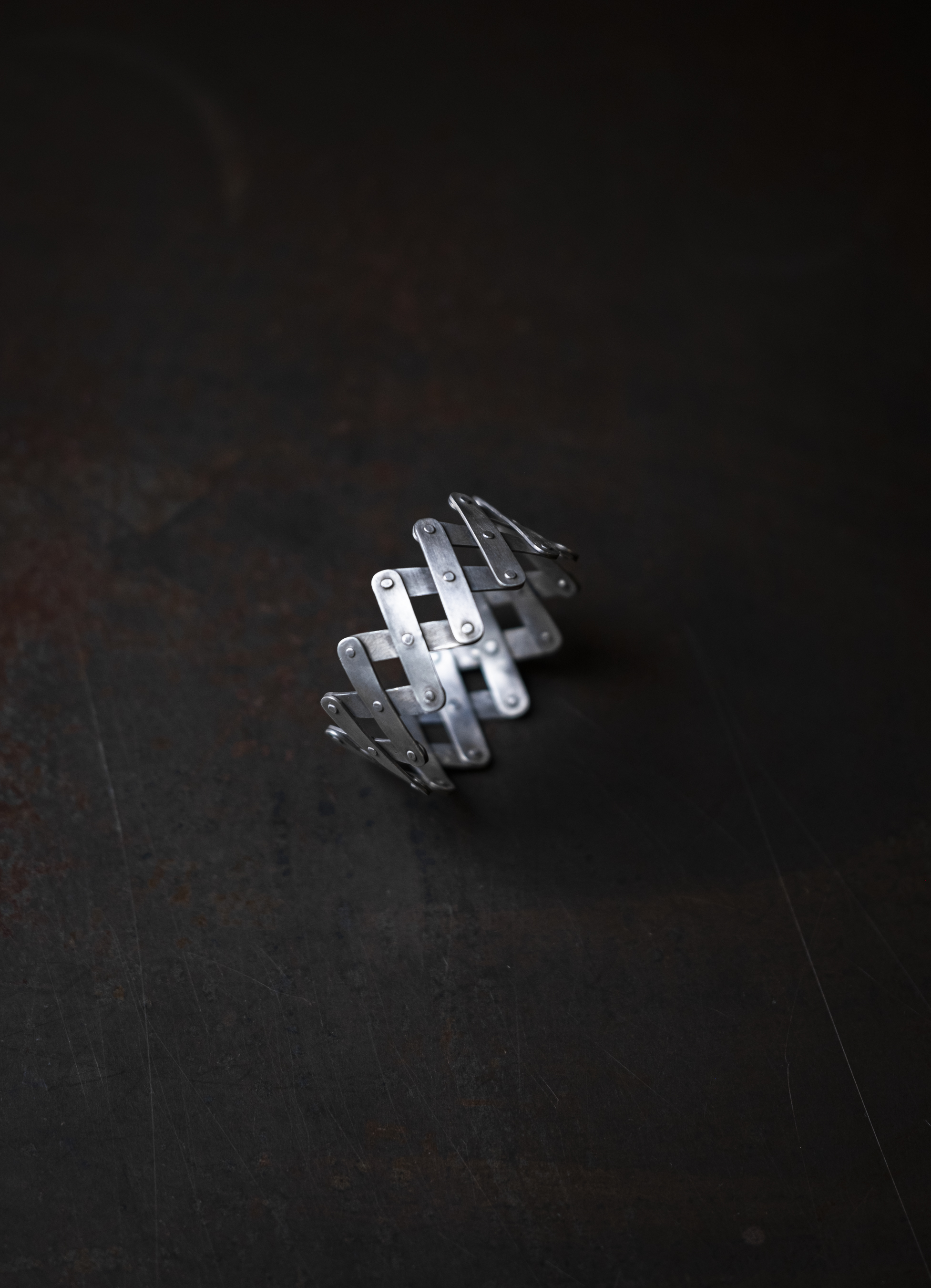 SILVER PANTOGRAPH BRACLET