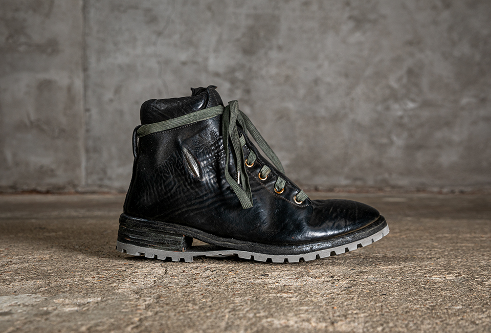 O. D. ONE-PIECE, PROSTHETIC ANKLE WORK BOOTS - TANK SOLE/19*
