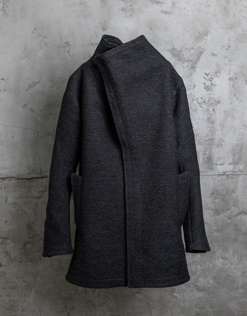 UNVISIBLE VISIBLE OVERLOCK, DEAD-END PARKA/9