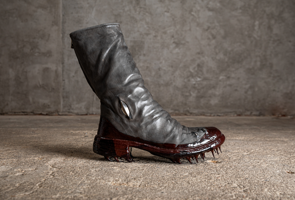 O.D. ONE-PIECE. DRIP-RUBBER PROSTHETIC BOOTS/19