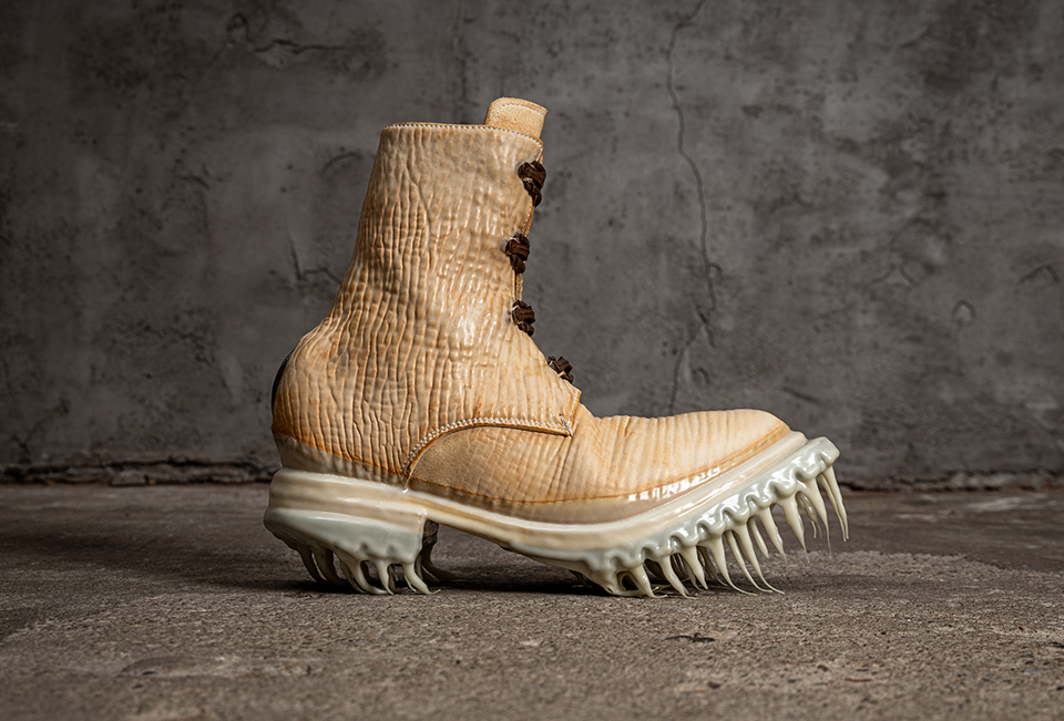 O.D. GOODYEAR, PROSTHETIC SPUR-BITER DRIP TANK COMBAT/03