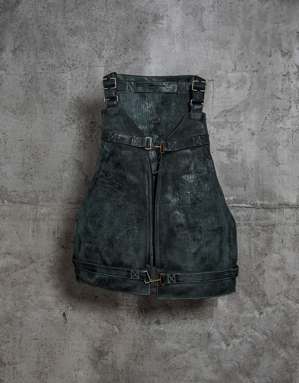 OBJECT DYED CORDOVAN VEST BAG/12