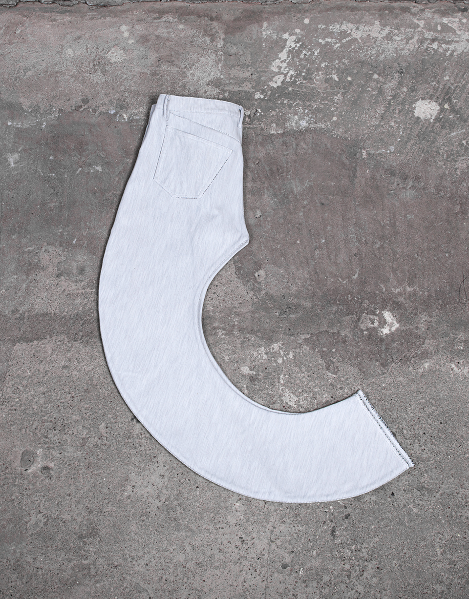 FLAT HALF CIRCLE 4 POCKET JEANS/110