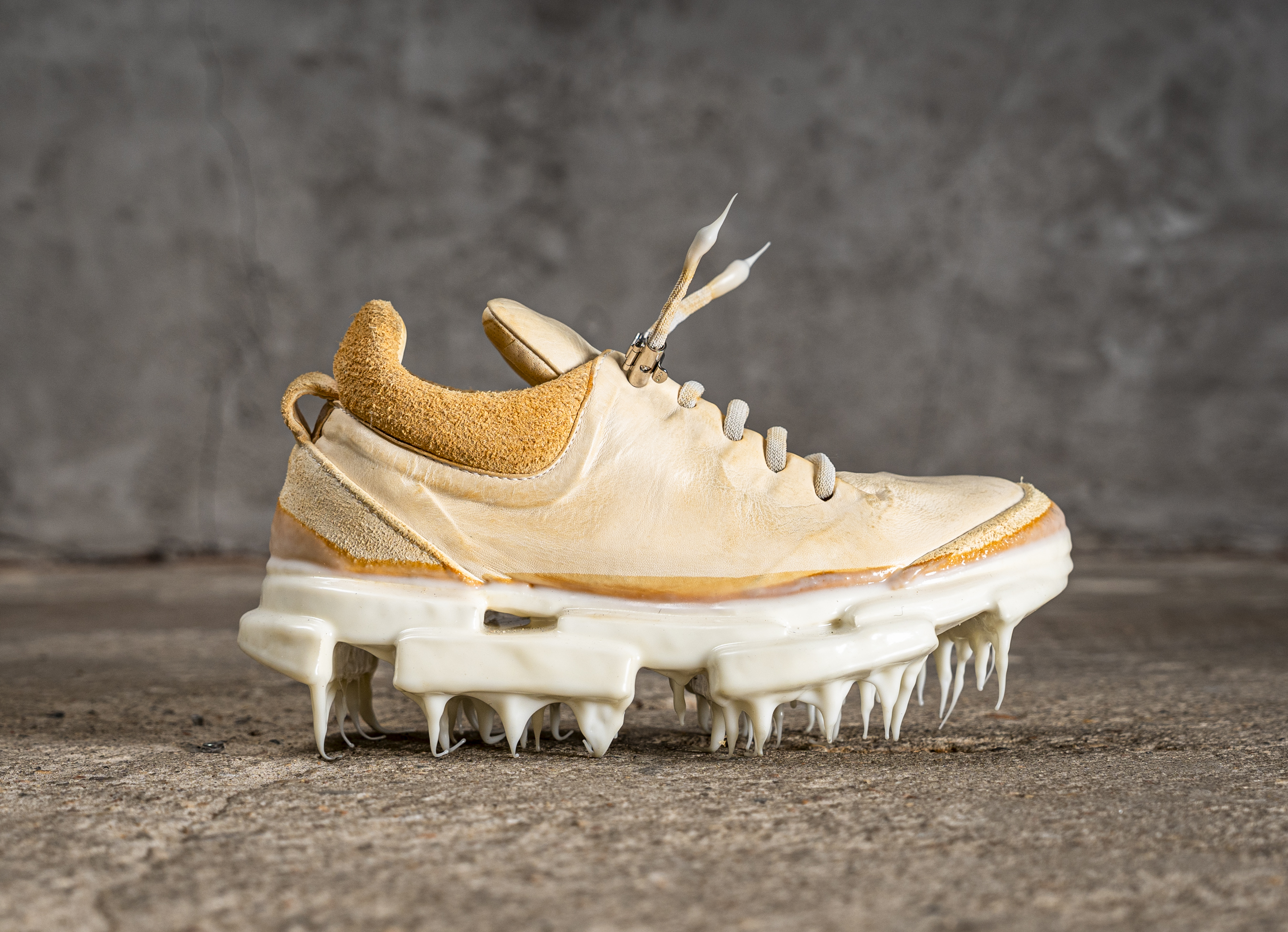 ICED PAPER DART HANDLED LOW TOP/03