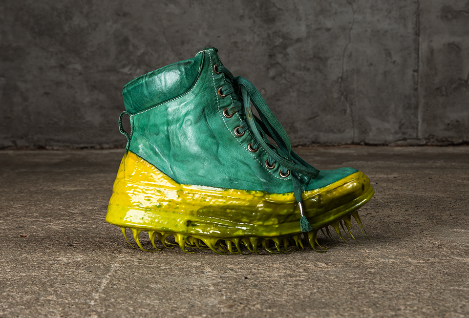 O. D. ONE-PIECE, DRIP-RUBBERED SNEAKERS/6