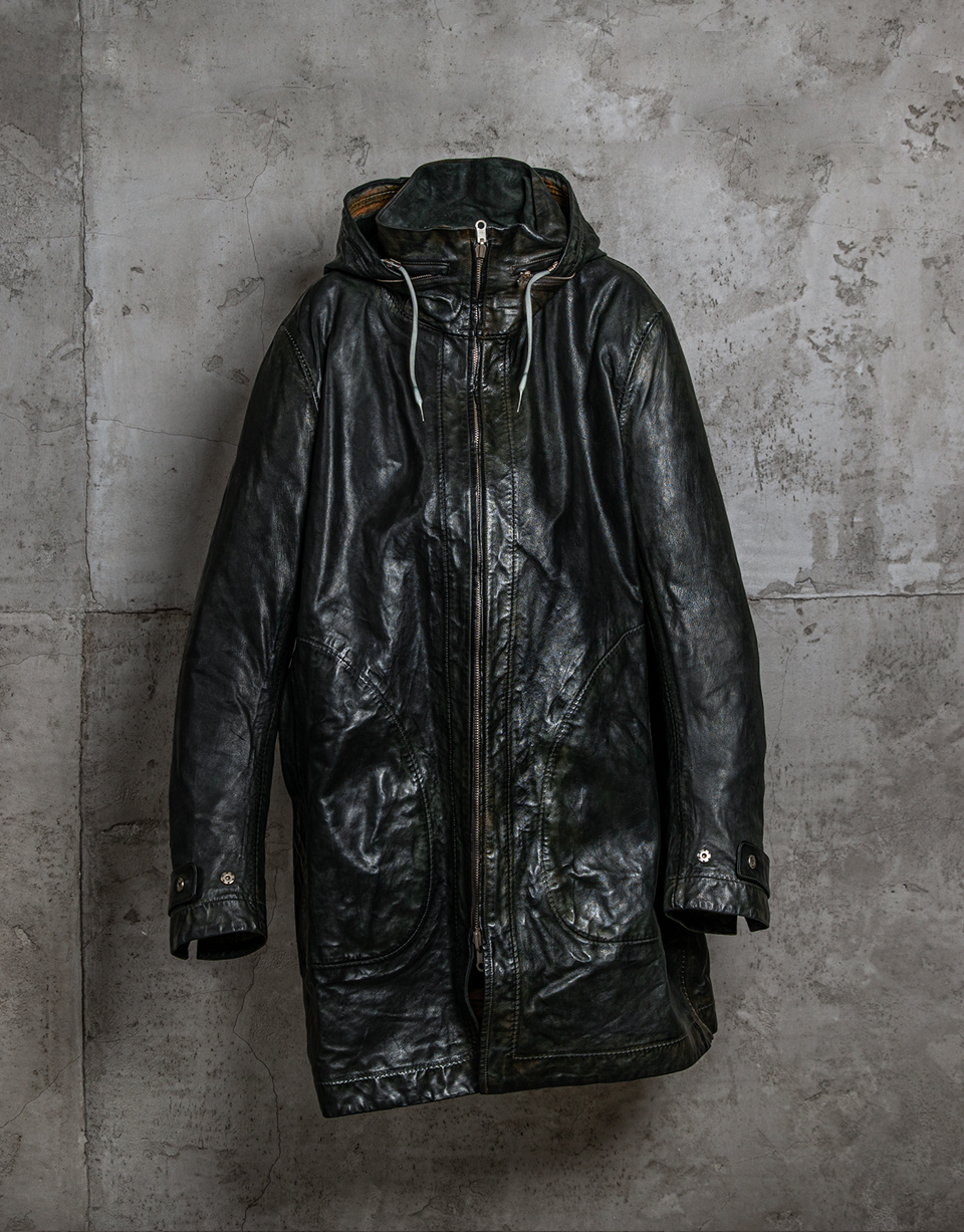 PAPER DART BIPOLAR SEALED OVERLOCK PARKA/12