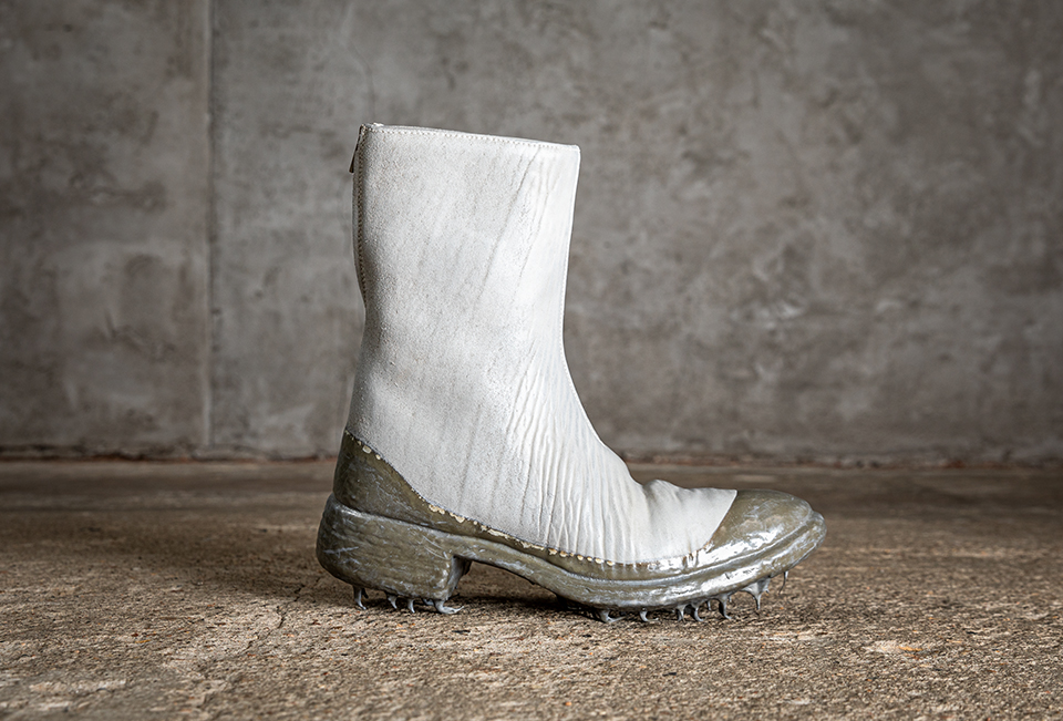 O. D. LINED DIAGONAL ZIP RUBBER-DRIP "GOODYEAR" BOOTS/33