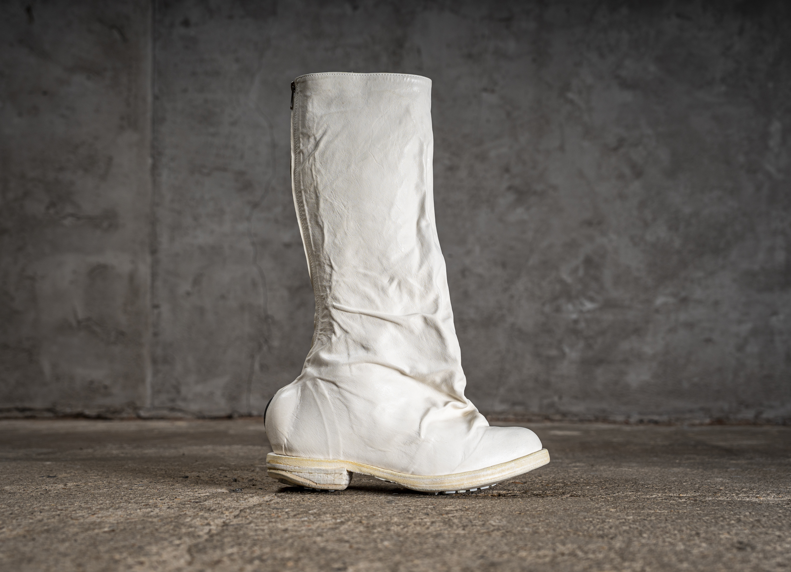 O.D. GOODYEAR, PROSTHETIC SPUR-BITER GAITER FRONT KNEE BOOT/01