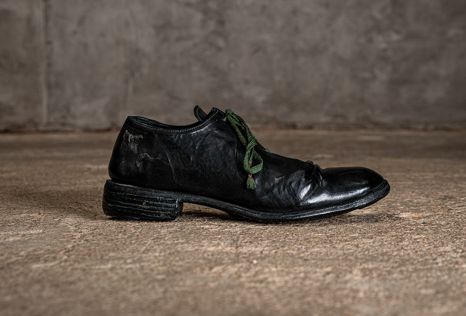 O. D. ONE-PIECE FOLDED "GOODYEAR" OXFORDS/12/rooms