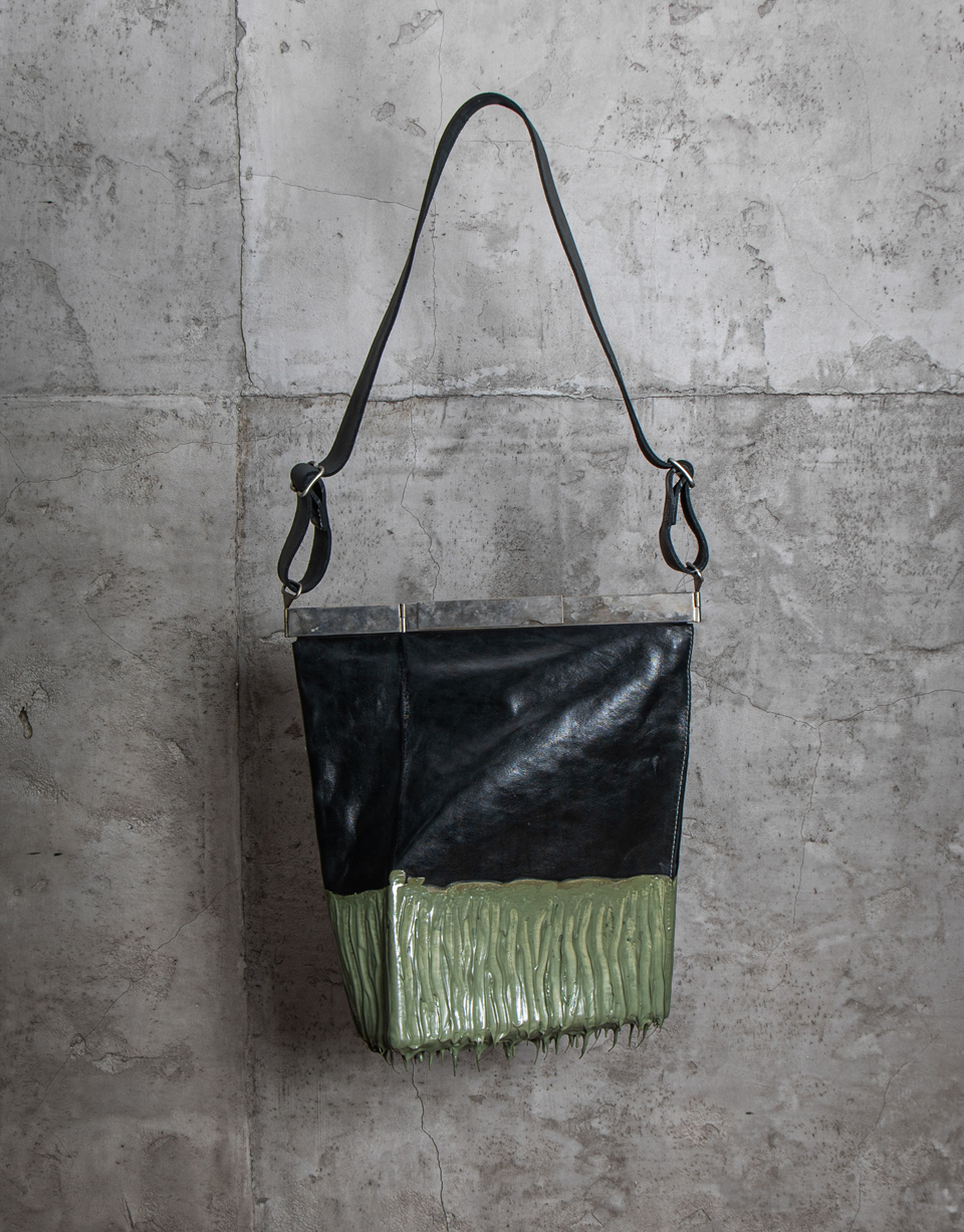 O.DYED DRIP-RUBBERED MULTI-D IM. BAG/12