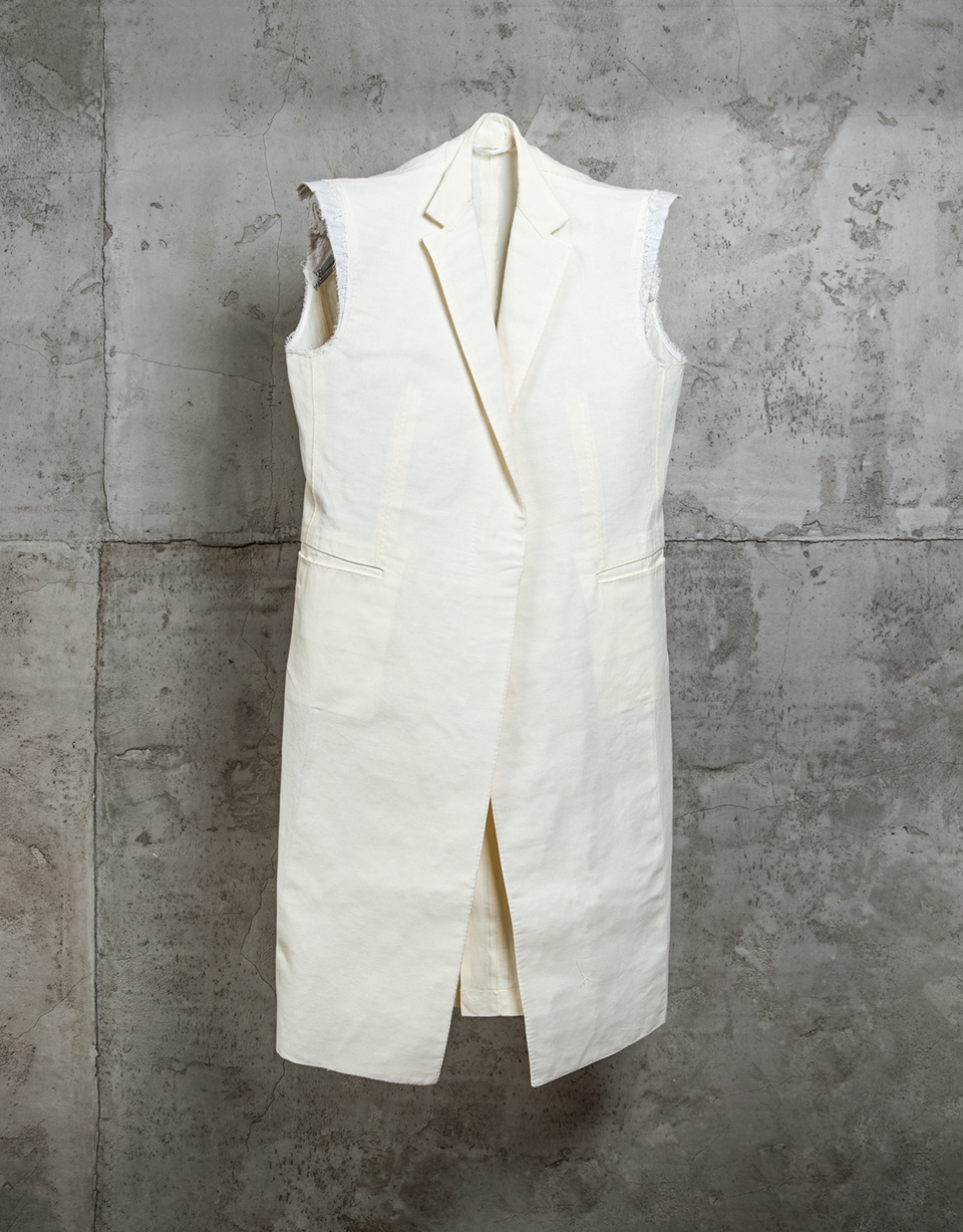 STIRRED, UNSLEEVED, UNLINED, CHAIN SEAM 1 BUTTON LONG JACKET/2